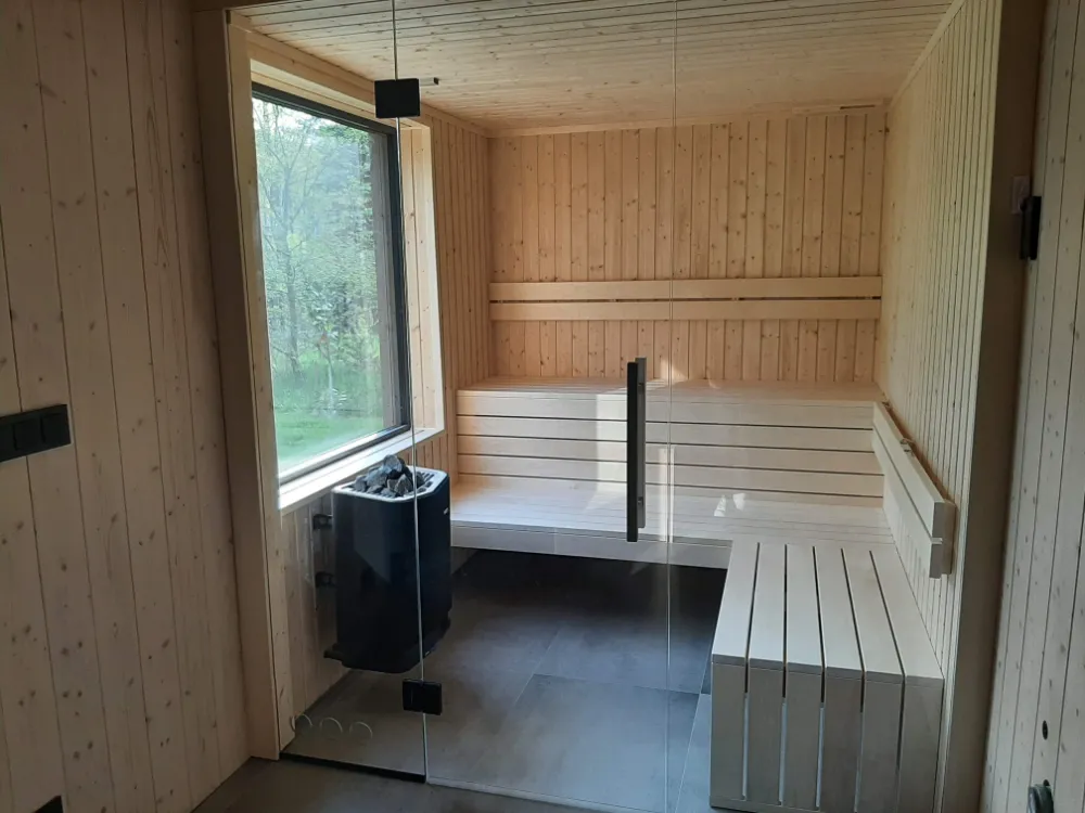 Sauna w dzień